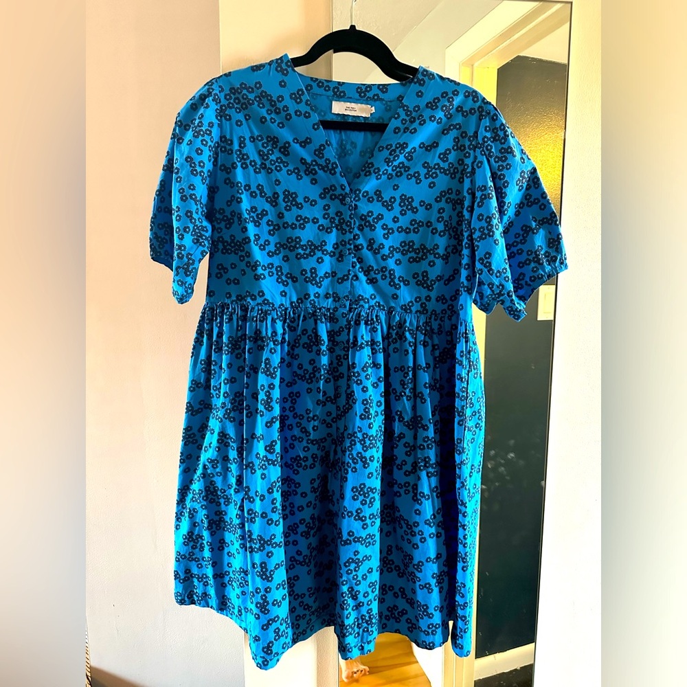 Tiny Big Sister dress small